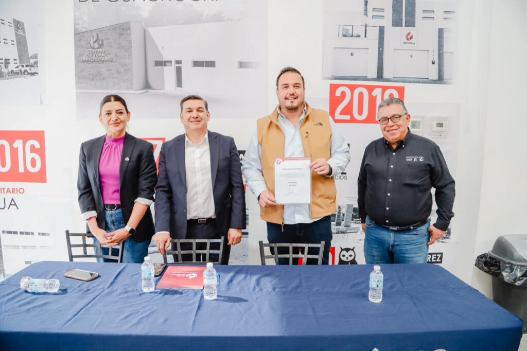 Gobierno Municipal de Camargo dispondrá de 100 becas para estudiantes del CCU