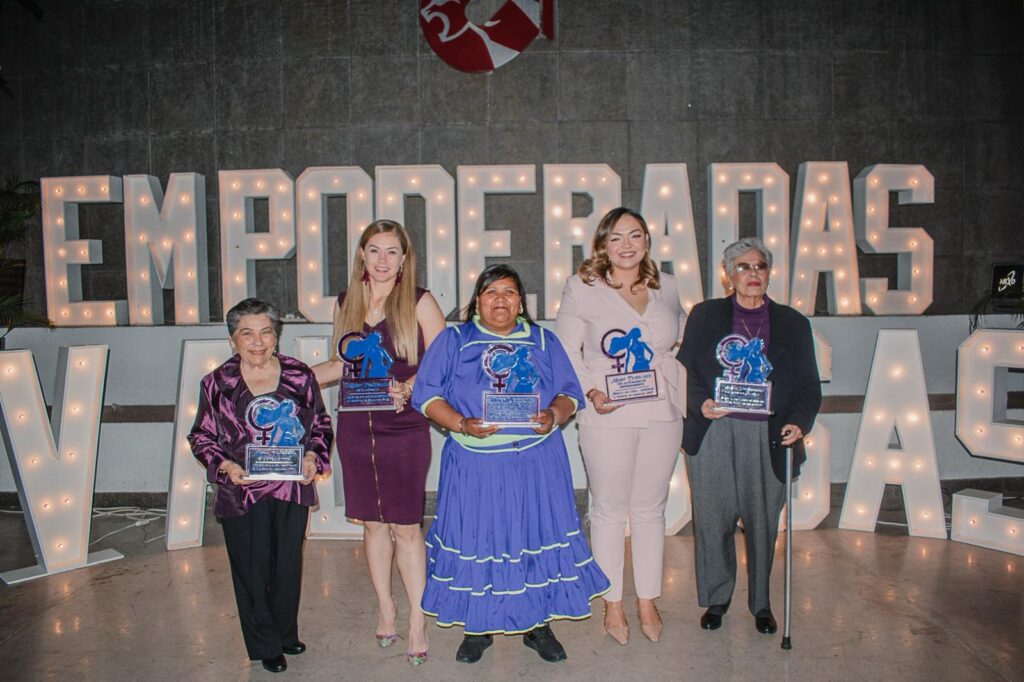 Municipio reconoce a cinco mujeres que están cambiando la historia de Camargo