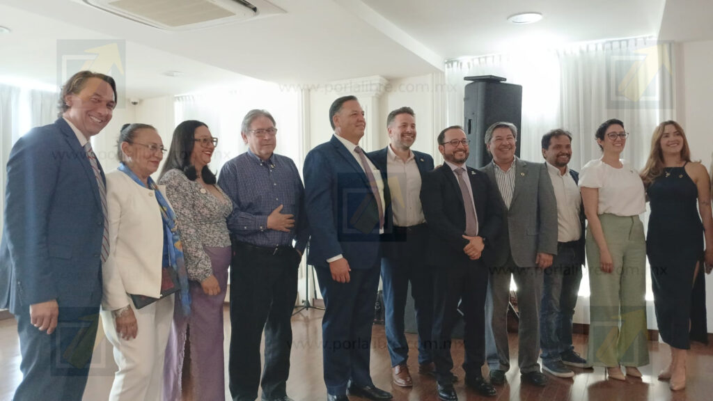 Toma protesta Juan Carlos Astorga como nuevo titular del Agrocluster de Canacintra