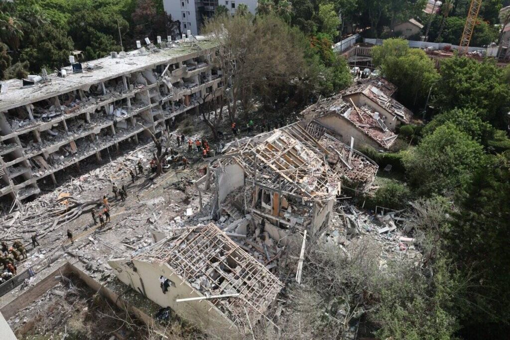 Evacua SRE a 183 mexicanos de zona de conflicto en Medio Oriente; embajadas continúan apoyo a connacionales