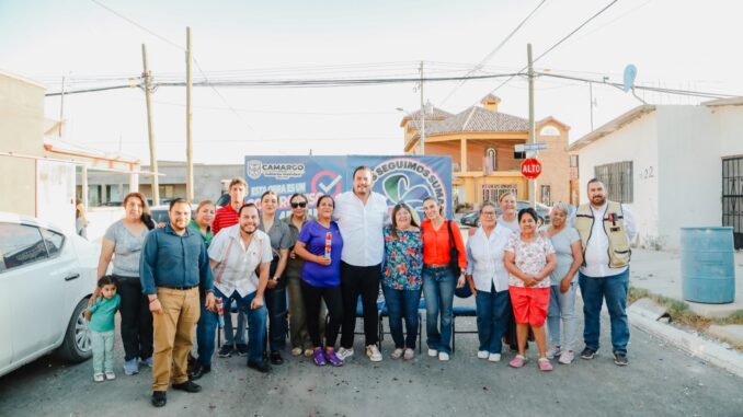 Entrega presidente municipal Jorge Aldana pavimentación de la calle Genovevo de la O