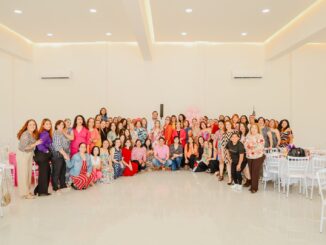 Gobierno Municipal celebra a mamás trabajadoras del Ayuntamiento con desayuno y rifa de regalos