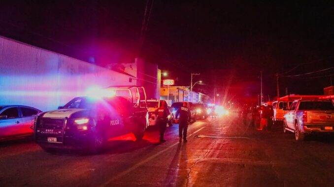 De manera efectiva detiene Policía Municipal a presunto individuo por lanzamiento de pirotecnia en el Estadio Alonso Ronquillo