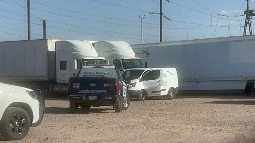 Hallan sin vida a operador de tráiler en complejo industrial