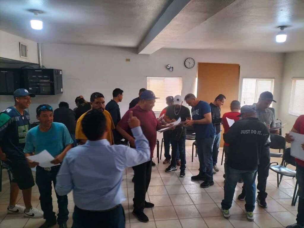 Reeduca CEMATH a más de mil 800 hombres para prevenir violencia