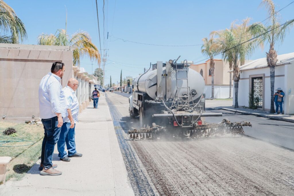 Resalta Jorge Aldana la excelente relación con Gobierno Estatal y las buenas finanzas para la próxima pavimentación de 5 calles